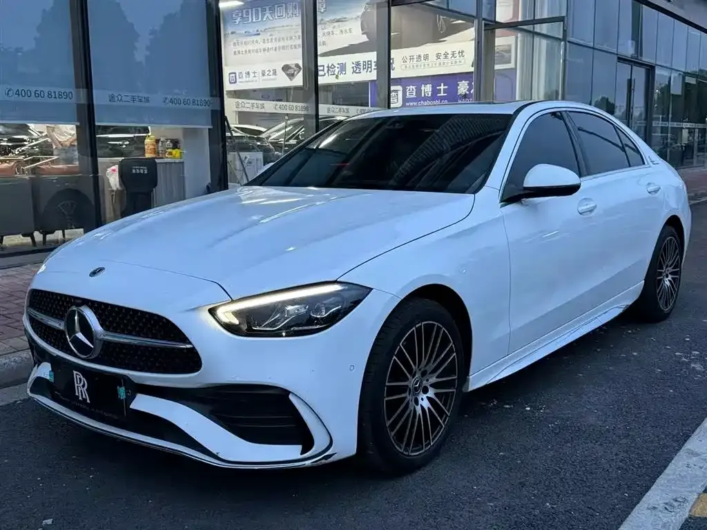 Mercedes-Benz C-Class — фото 1
