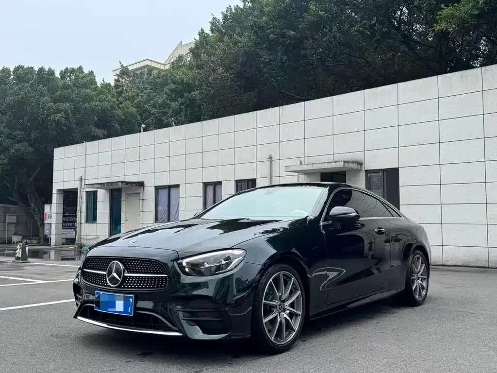 Mercedes-Benz E-Class (Import) — фото 1