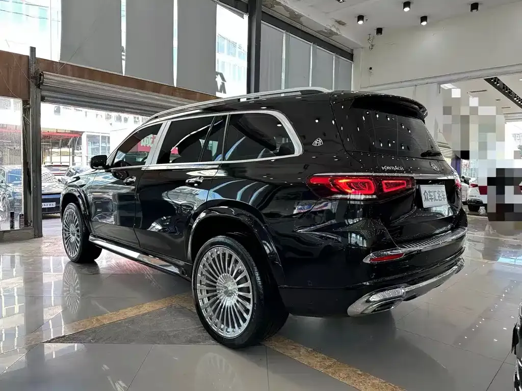 Mercedes-Benz GLS — фото 4