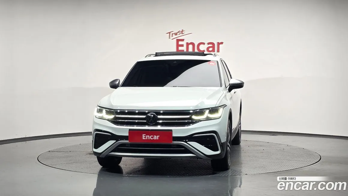 Volkswagen Tiguan — фото 3