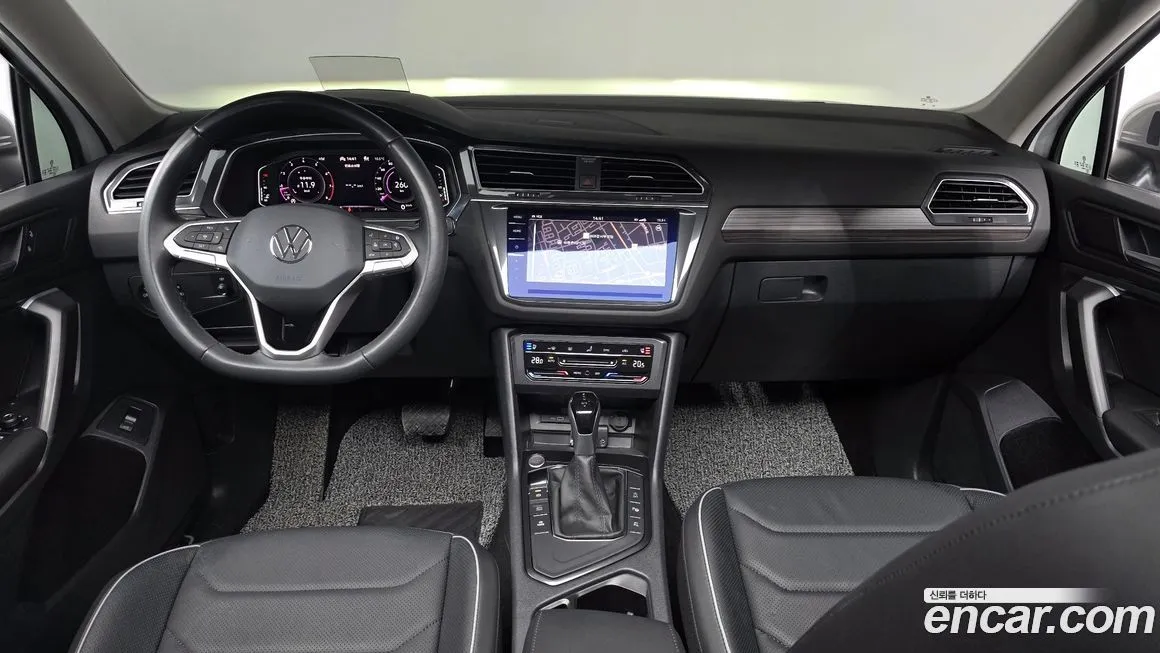 Volkswagen Tiguan — фото 7
