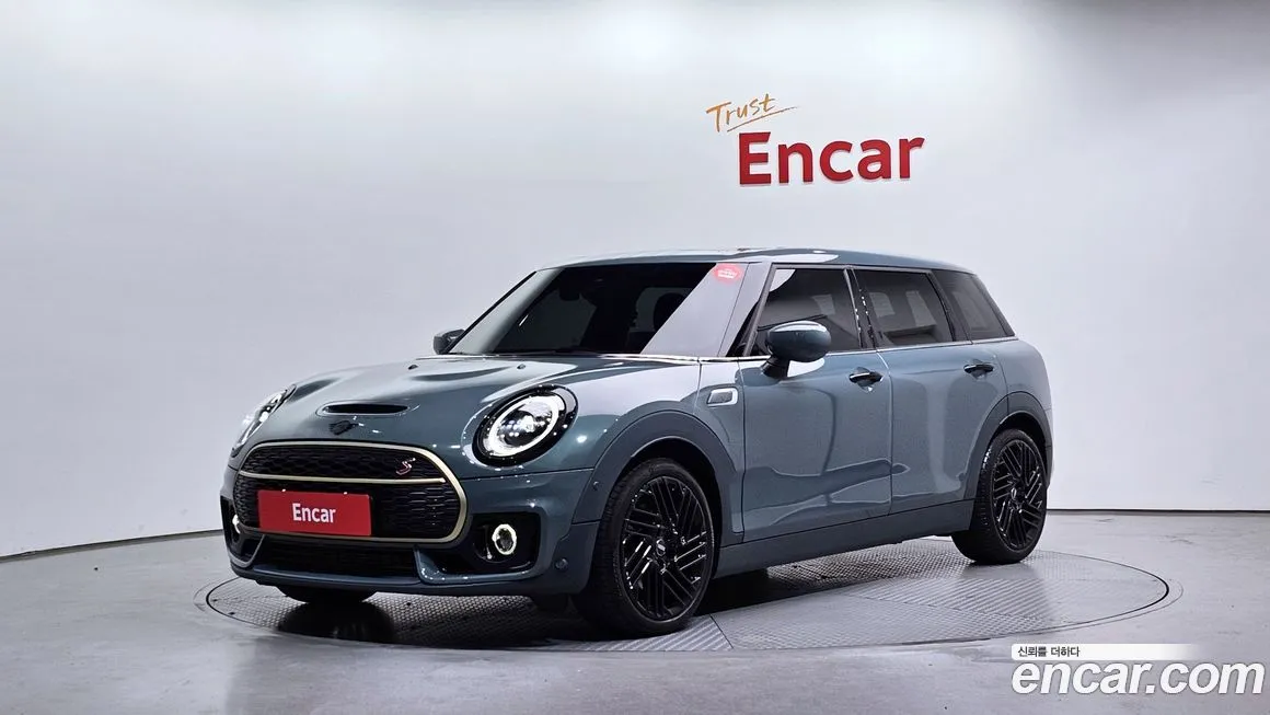 Mini Clubman — фото 1
