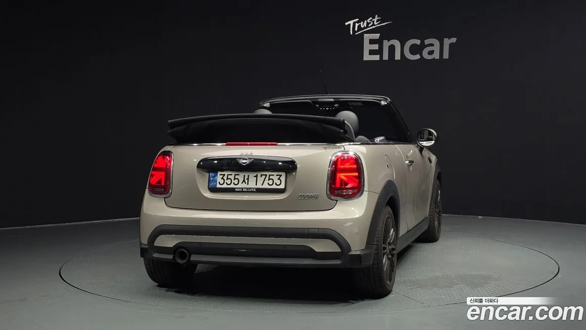 Mini Cooper Convertible — фото 4