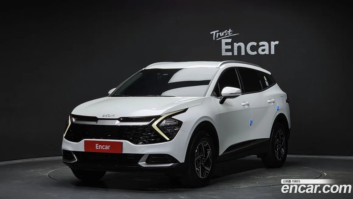Kia Sportage — фото 1