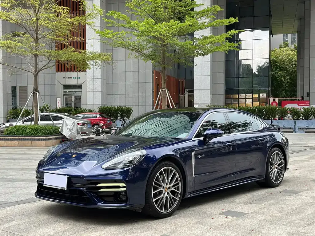 Porsche Panamera — фото 2