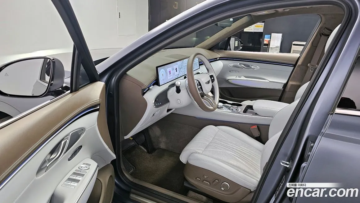 Genesis GV70 — фото 10