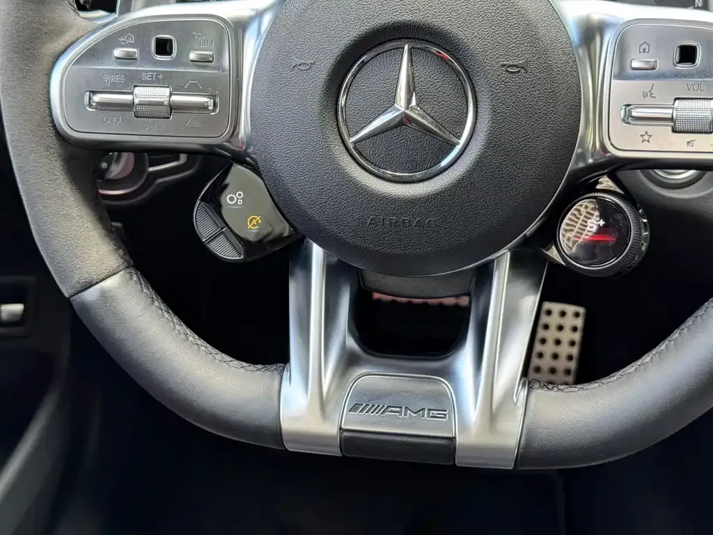 Mercedes-Benz GLC AMG — фото 10