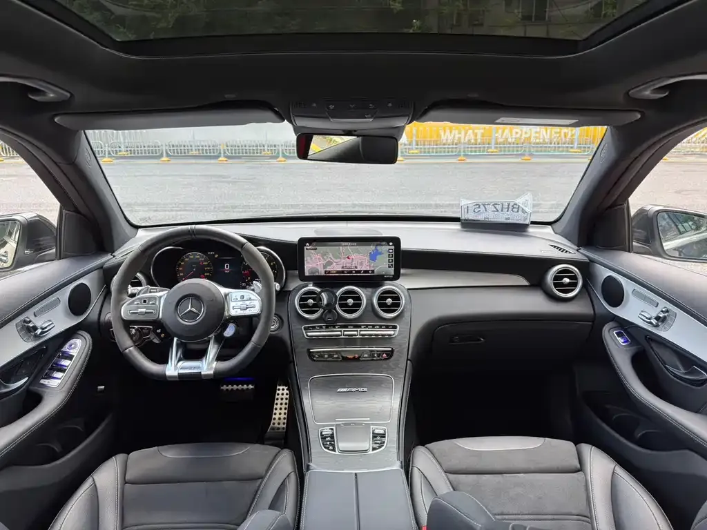 Mercedes-Benz GLC AMG — фото 7