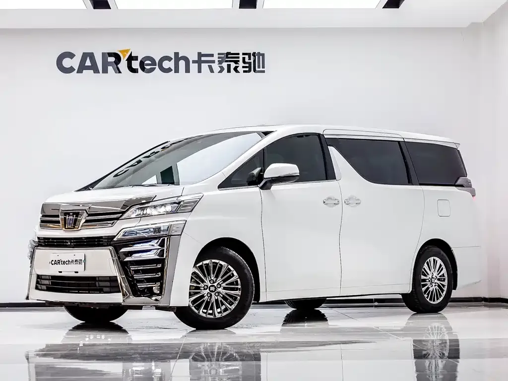 Toyota Vellfire — фото 2
