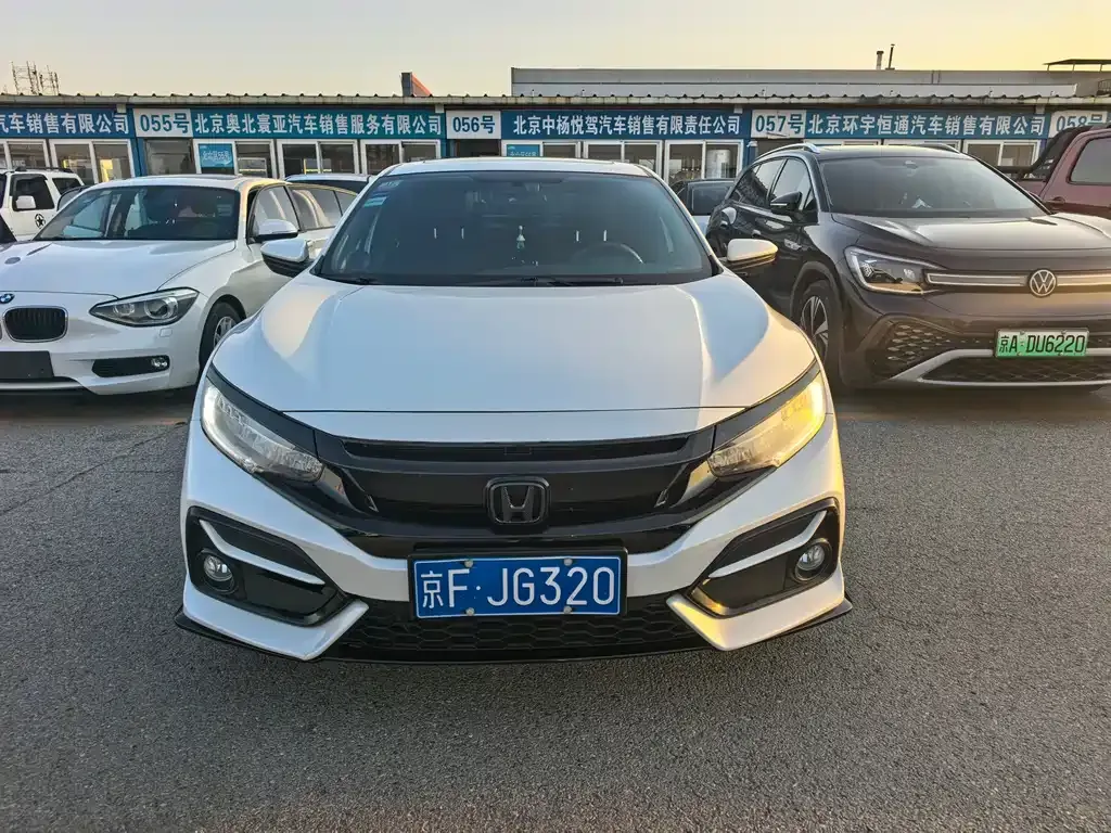 Honda Civic — фото 2
