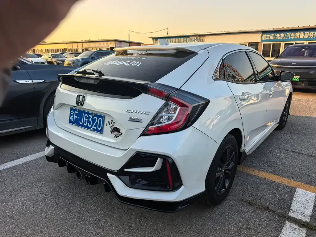 Honda Civic — фото 4
