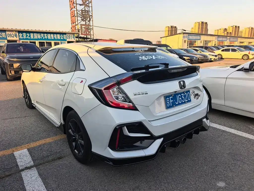 Honda Civic — фото 6