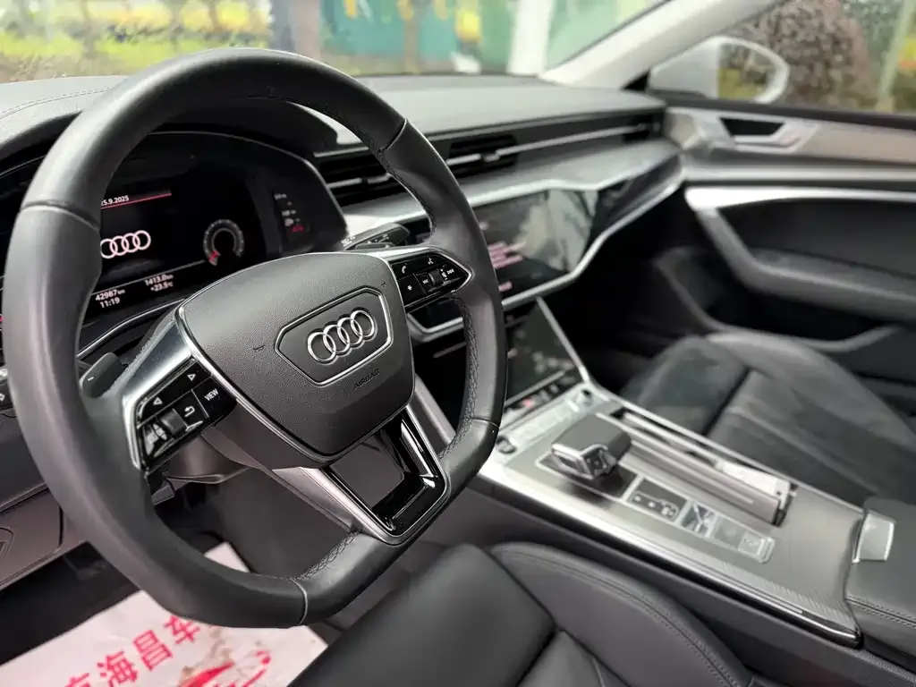 Audi A7 — фото 7