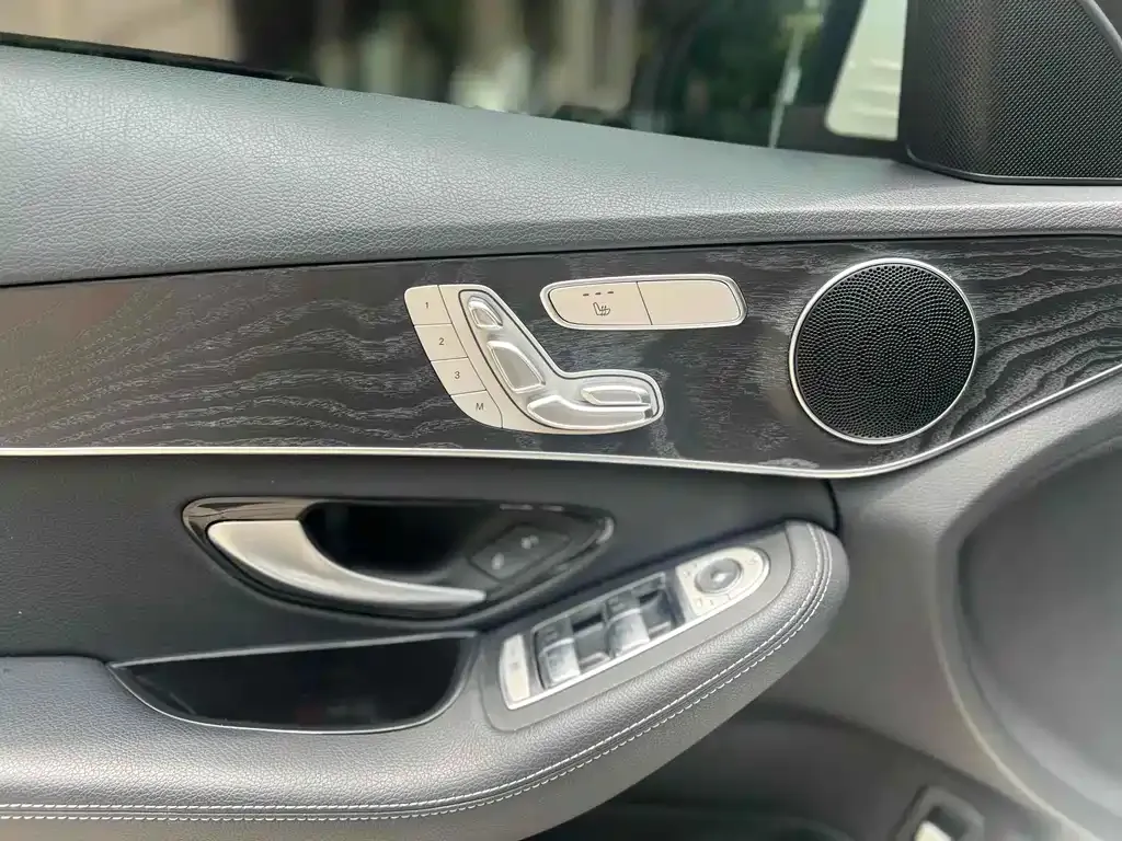 Mercedes-Benz C-Class (Import) — фото 9