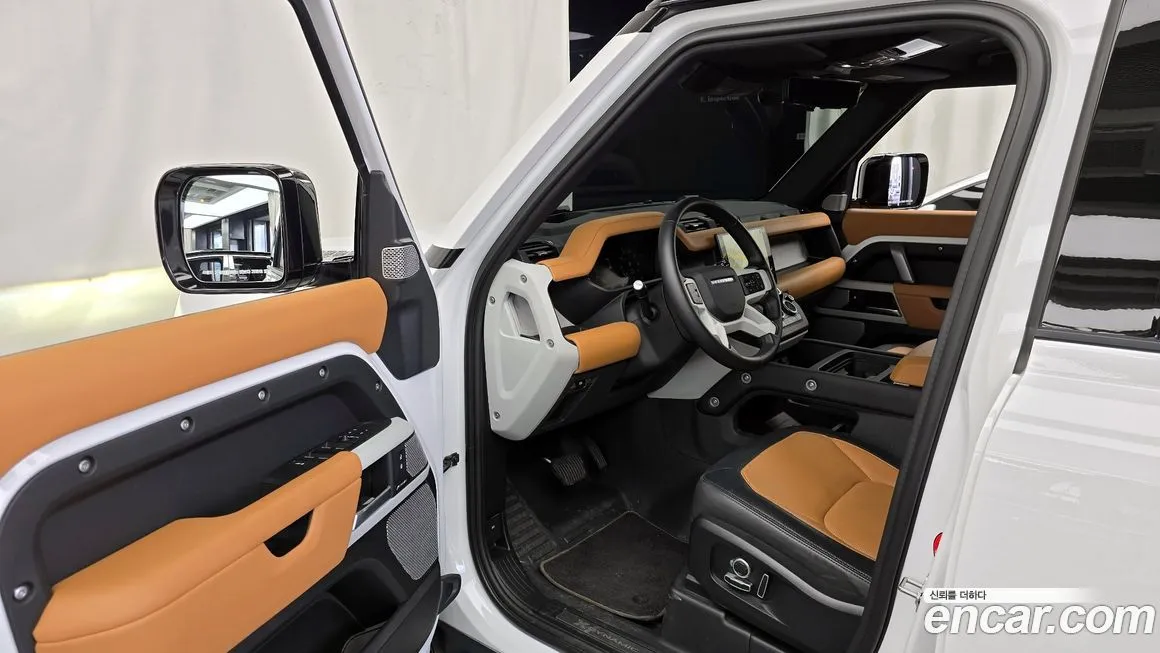 Land Rover Defender — фото 10