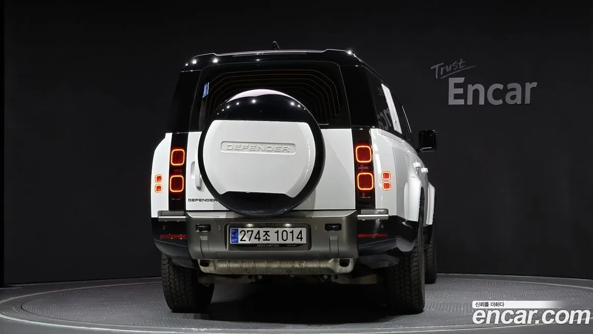 Land Rover Defender — фото 4