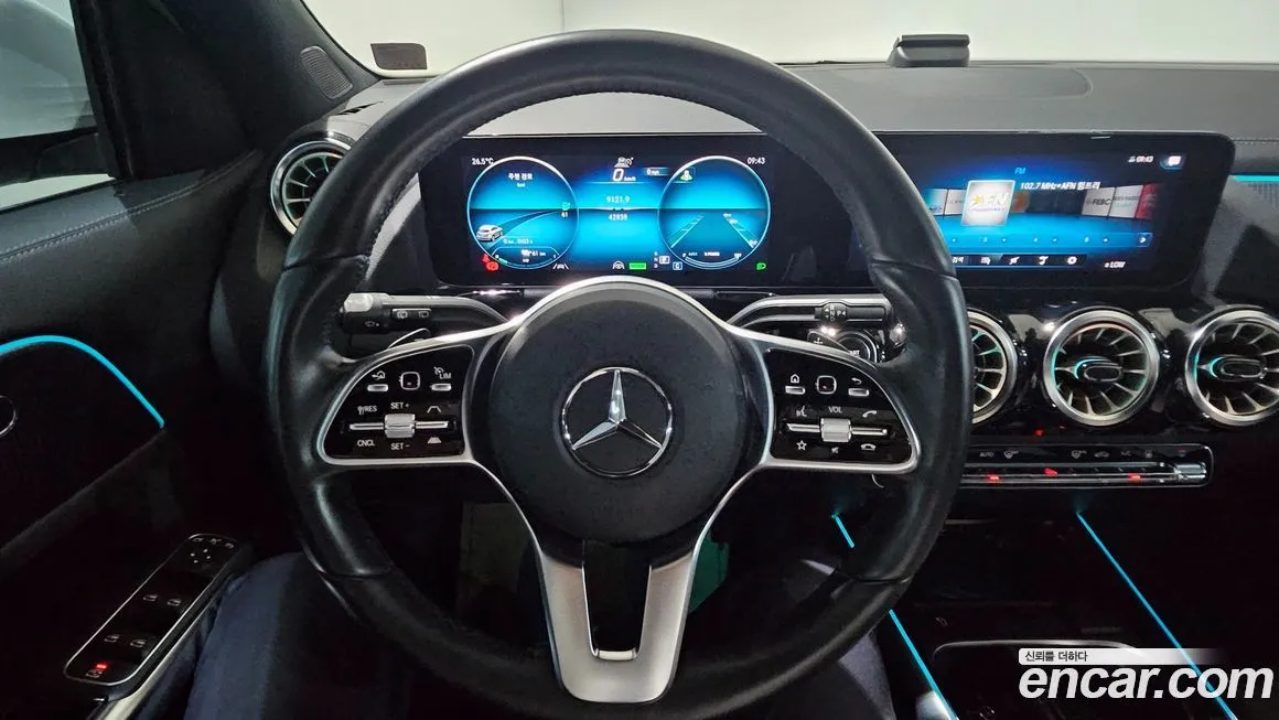 Mercedes-Benz EQA — фото 10