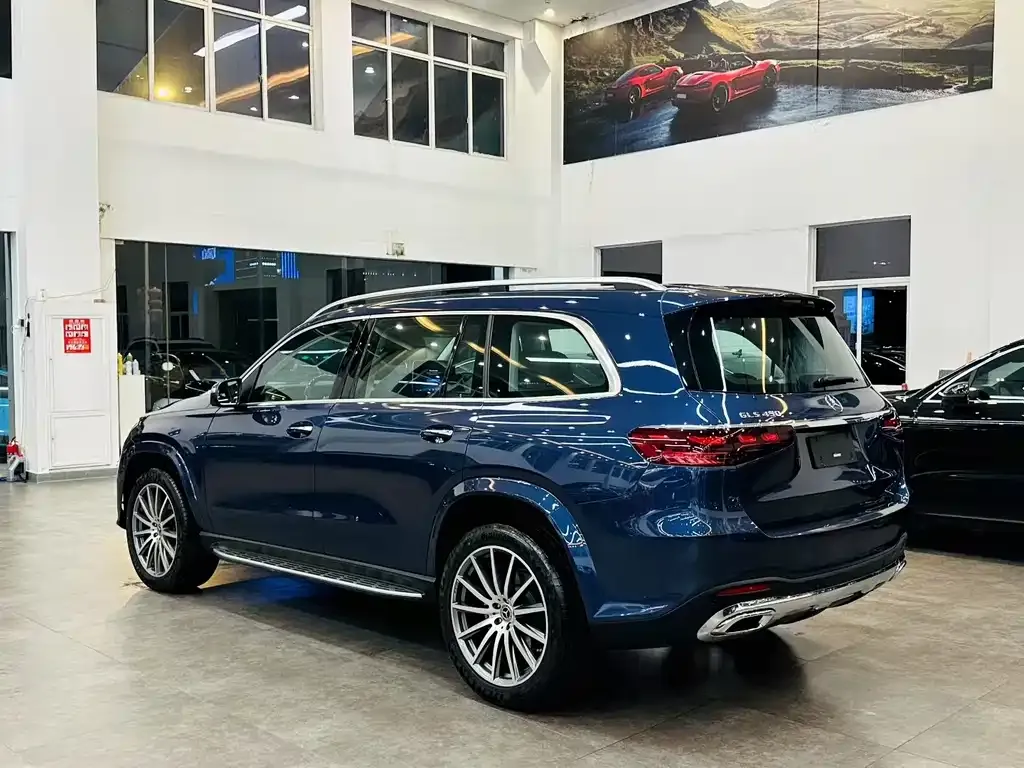 Mercedes-Benz GLS — фото 4