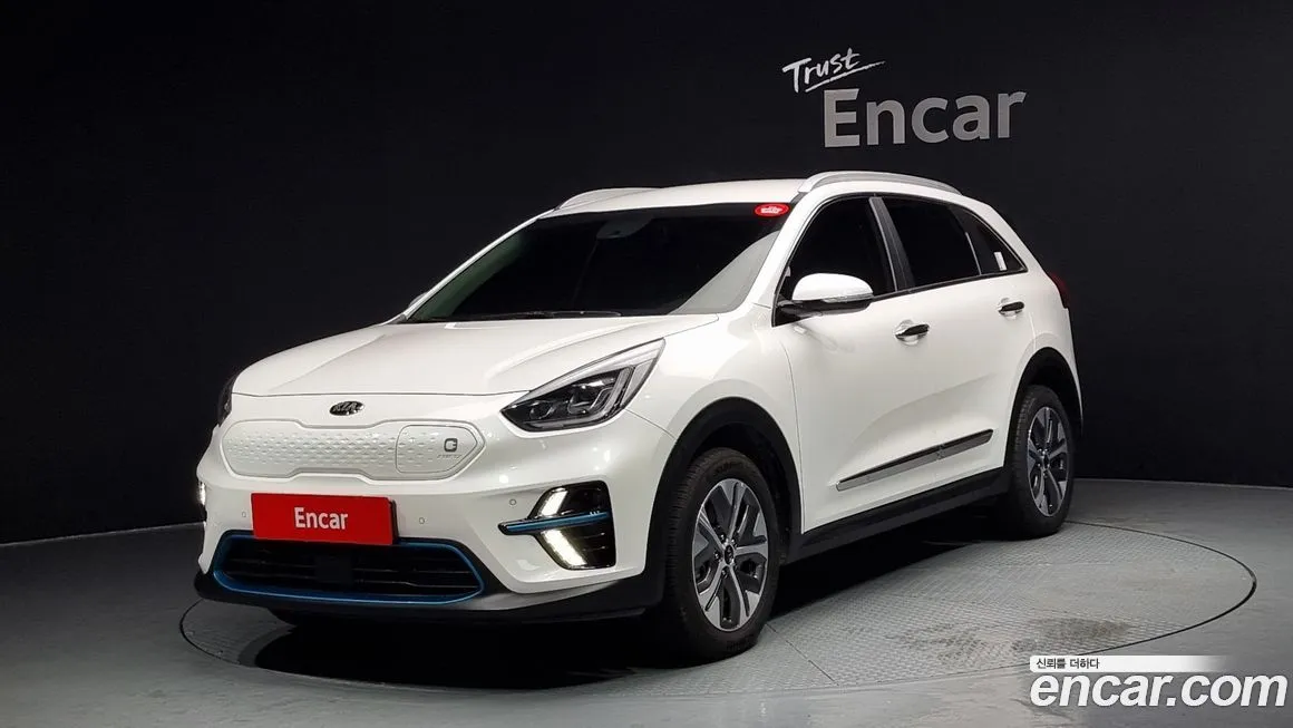 Kia Niro — фото 1