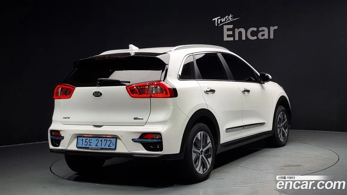 Kia Niro — фото 2