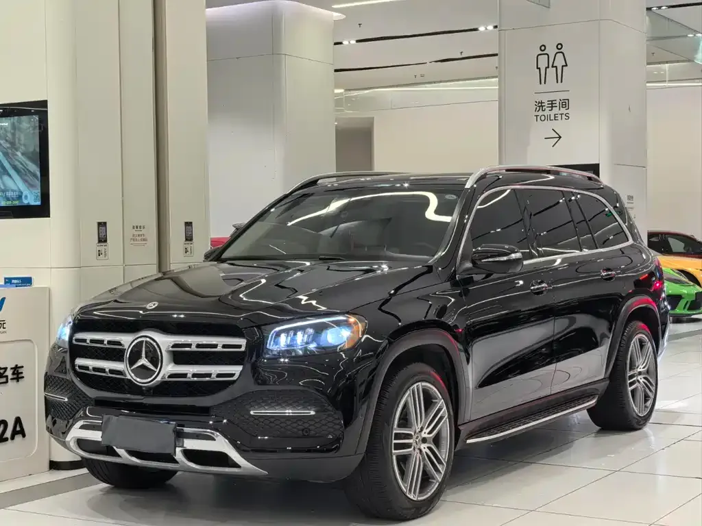 Mercedes-Benz GLS — фото 1