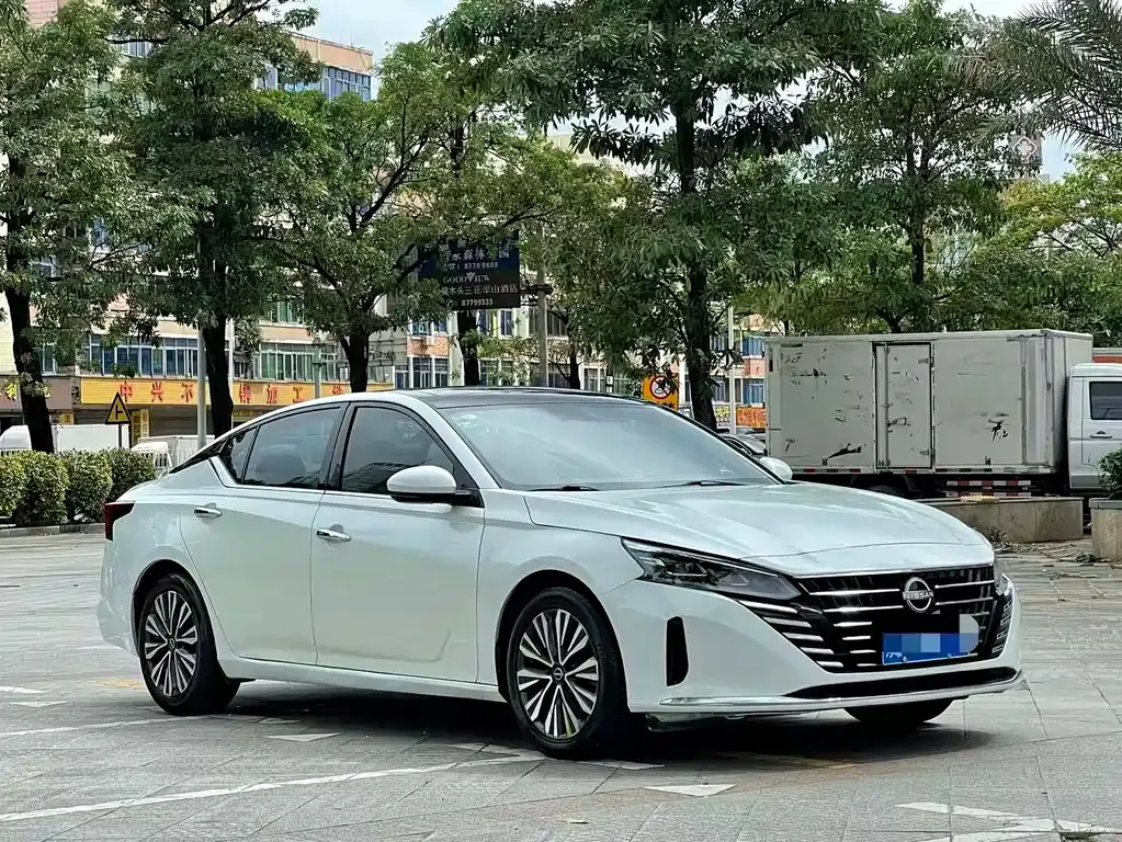 Nissan Teana — фото 3