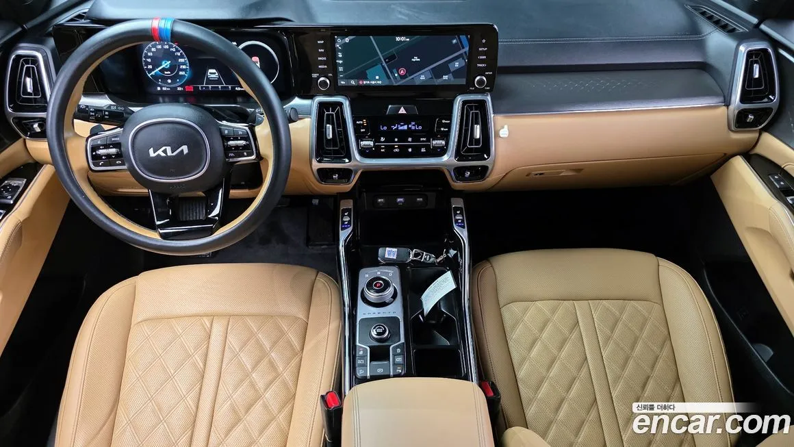 Kia Sorento — фото 7