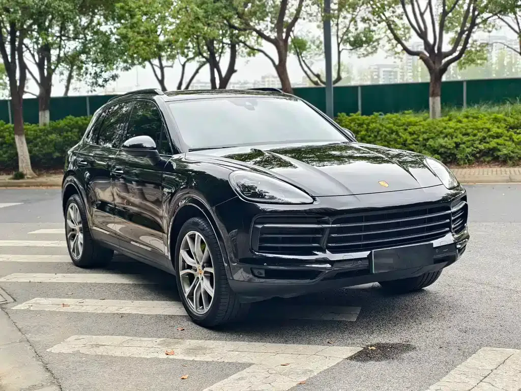 Porsche Cayenne Hybrid — фото 3