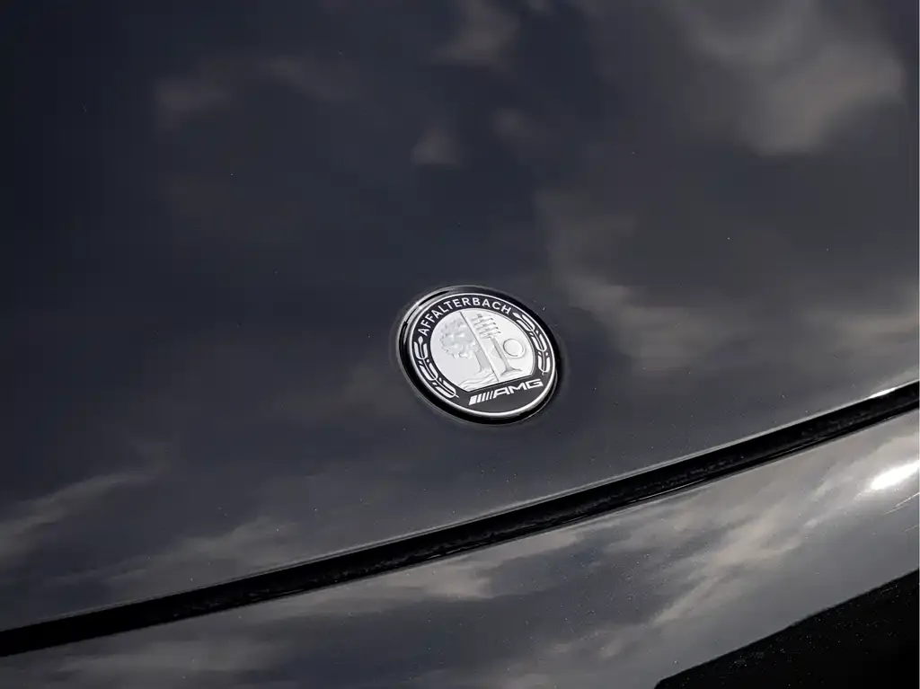 Mercedes-Benz GLA AMG — фото 10