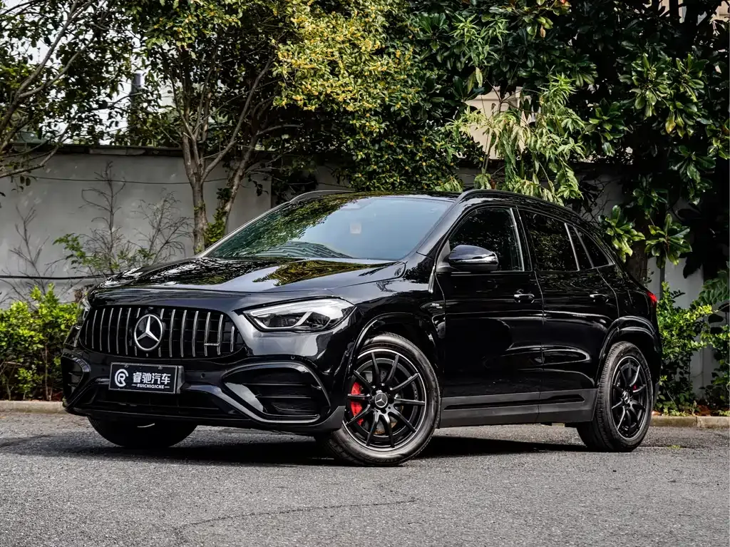 Mercedes-Benz GLA AMG — фото 2