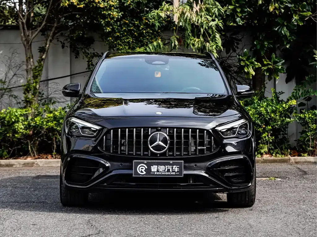 Mercedes-Benz GLA AMG — фото 3