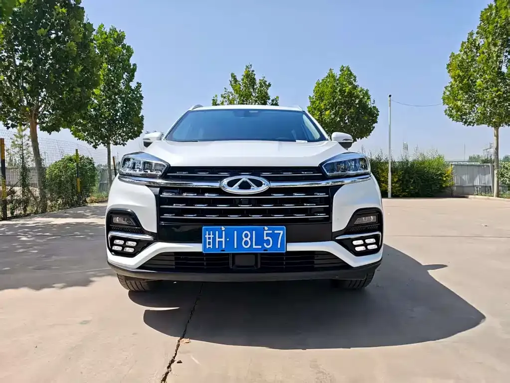 Chery Tiggo 8 — фото 1