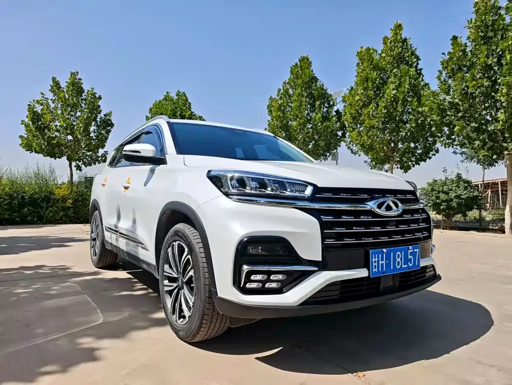 Chery Tiggo 8 — фото 3