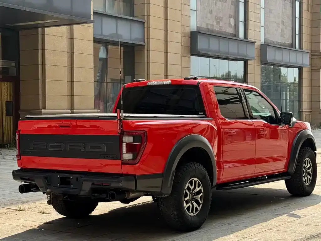 Ford F-150 Raptor — фото 7
