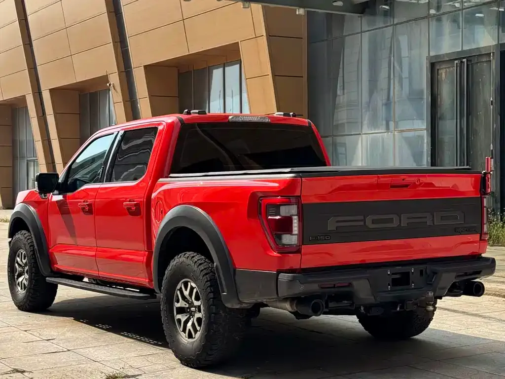 Ford F-150 Raptor — фото 9
