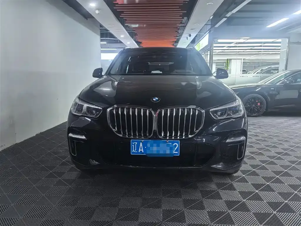 BMW X5 — фото 2