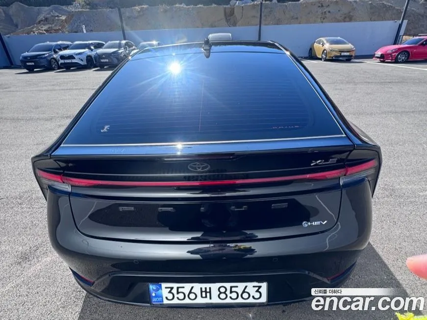 Toyota Prius — фото 5