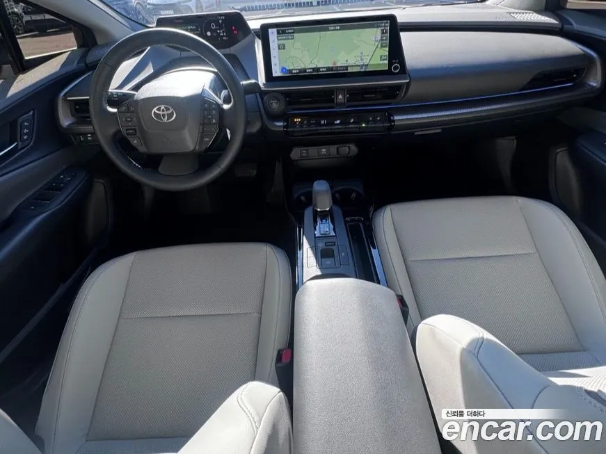 Toyota Prius — фото 7