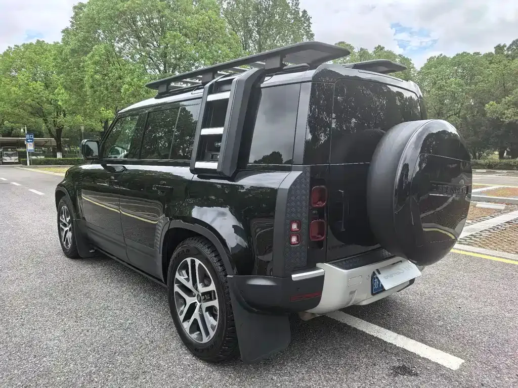 Land Rover Defender — фото 3