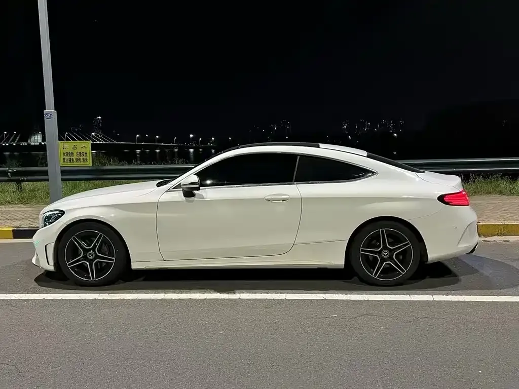 Mercedes-Benz C-Class (Import) — фото 5