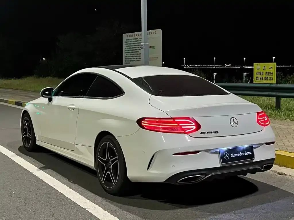 Mercedes-Benz C-Class (Import) — фото 7