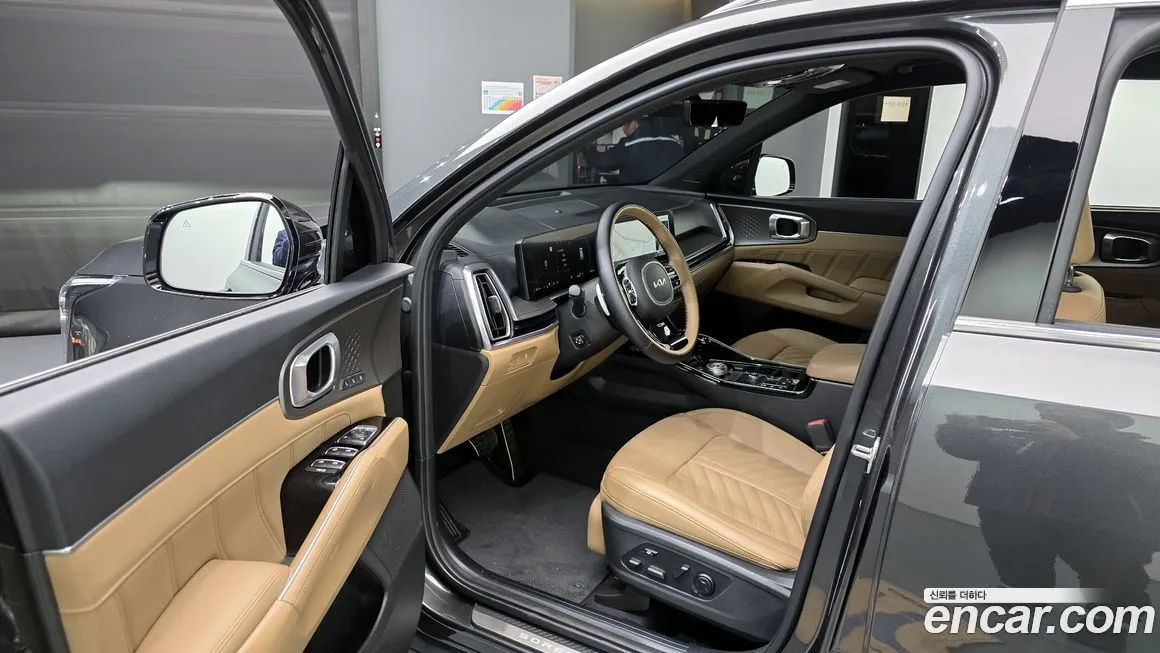 Kia Sorento — фото 10