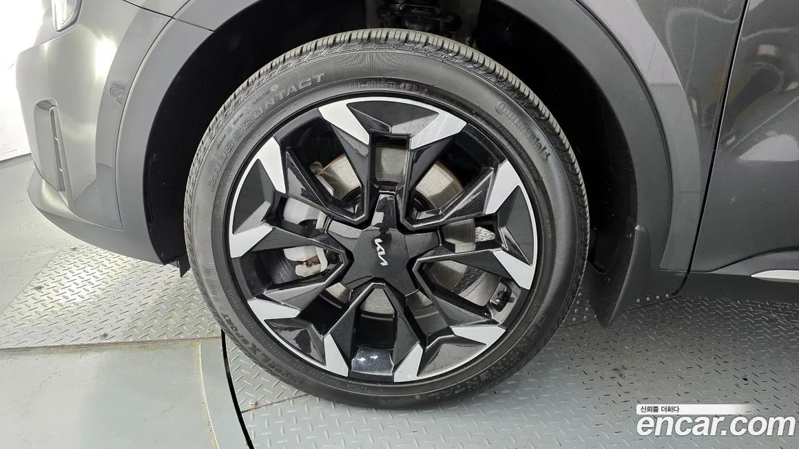 Kia Sorento — фото 5