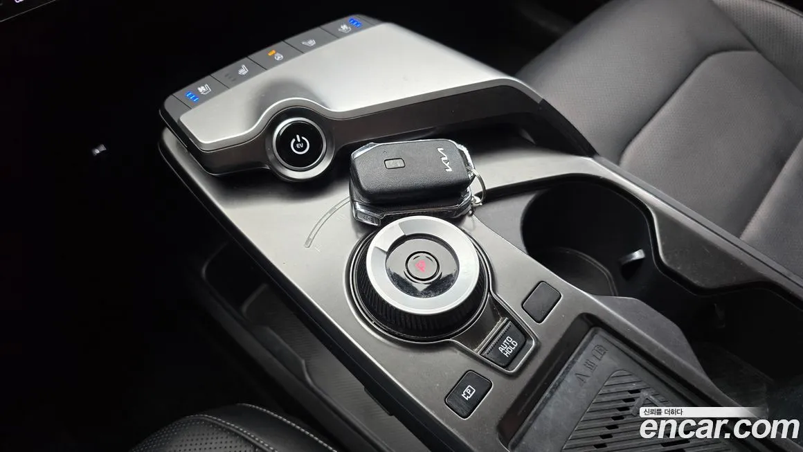 Kia EV6 — фото 9