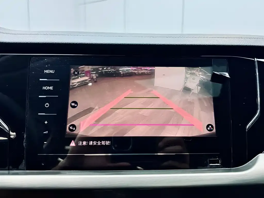 Volkswagen Passat — фото 7