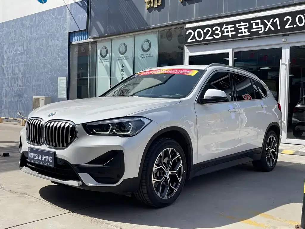 BMW X1 — фото 2