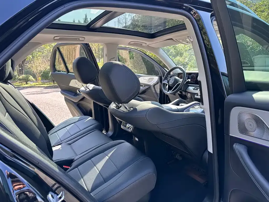 Mercedes-Benz GLE — фото 10