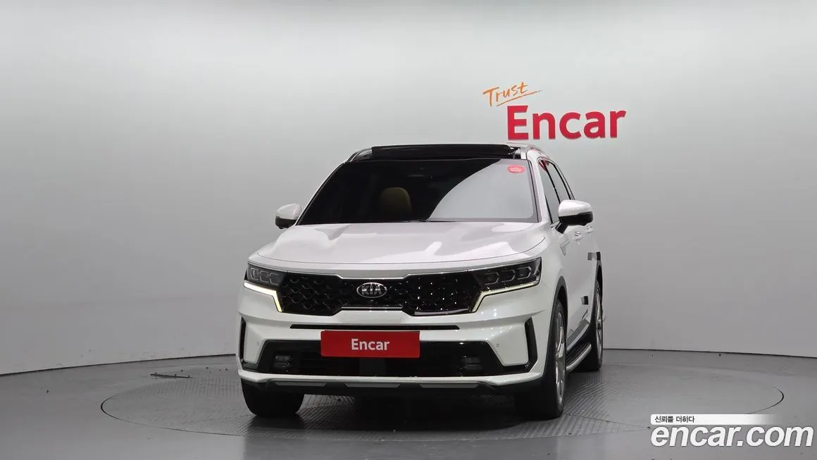 Kia Sorento — фото 3