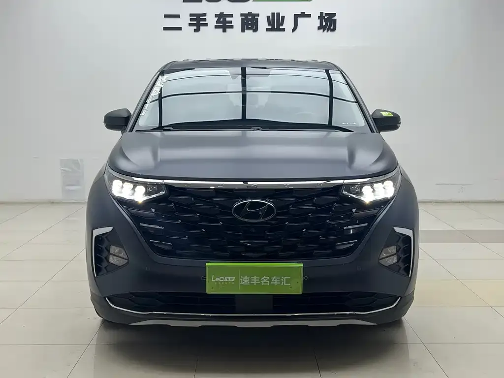 Hyundai Custo — фото 3