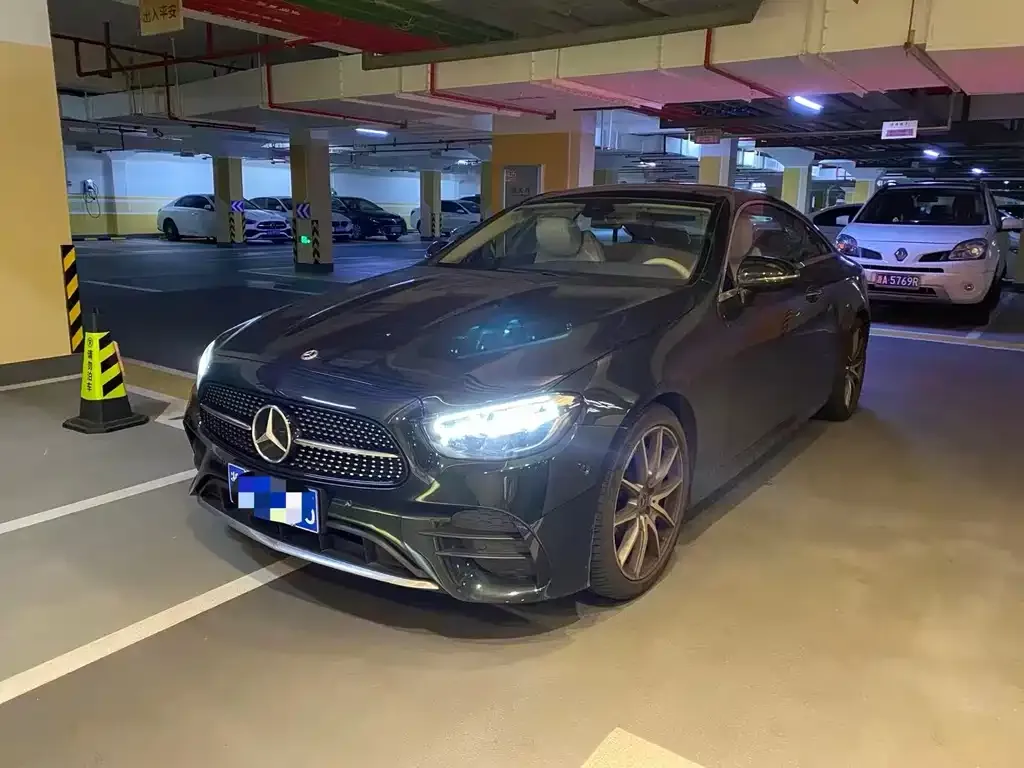Mercedes-Benz E-Class (Import) — фото 1